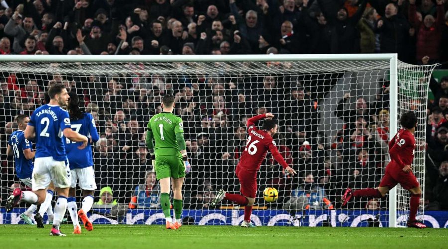 Premier League/ Liverpooli del nga kriza në derbi, mjaftojnë Salah dhe Gakpo