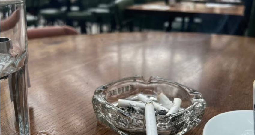 Gastronomia nuk e respekton ligjin, vazhdon pirja e duhanit nëpër lokale