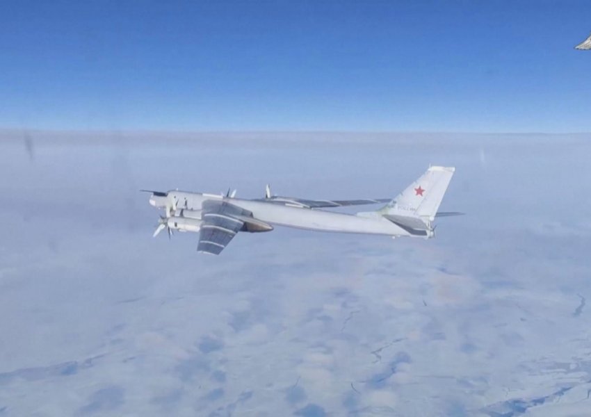 Putini lëshon në ajër ‘ariun’ bërthamor, rusët mësyjnë Poloninë, avionët e NATO-s i ndalojnë