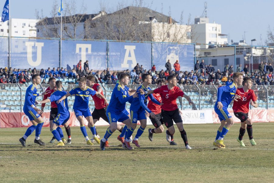Shqipëria U-17 barazon 0-0 në miqësoren e parë me Bosnje-Hercegovinën U-17 