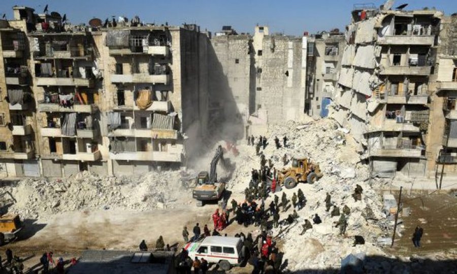 Tërmeti rrafshoi mijëra pallate në Turqi, zbulohet sekreti i godinave që nuk u dëmtuan