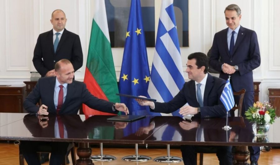 Greqia dhe Bullgaria, marrëveshje për të ulur varësinë nga energjia ruse