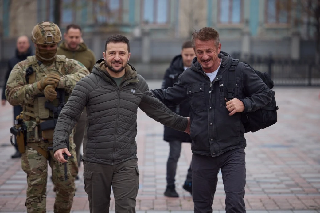 'Superfuqia' - dokumentari i Sean Penn për luftën në Ukrainë shfaqet në Festivalin Ndërkombëtar të Filmit 