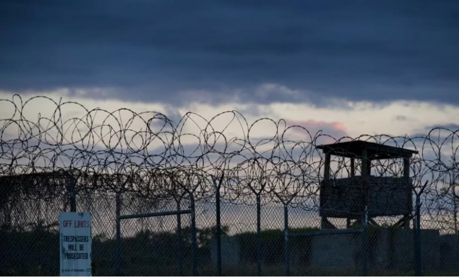 'Mbi 2 dekada burg'/ SHBA liron dy të burgosur nga Guantanamo