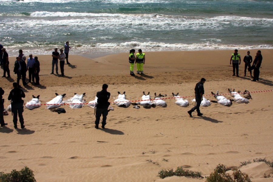 Mbytja e anijes me emigrantë në Itali, dyshohet për mbi 100 viktima