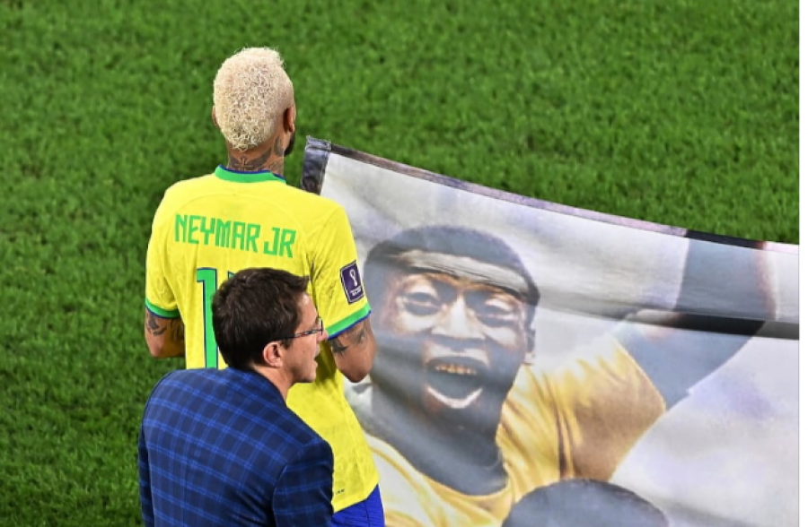 Neymar nuk do të marrë pjesë në funeralin e Peles, mediat braziliane dhe tifozët janë tërbuar me të