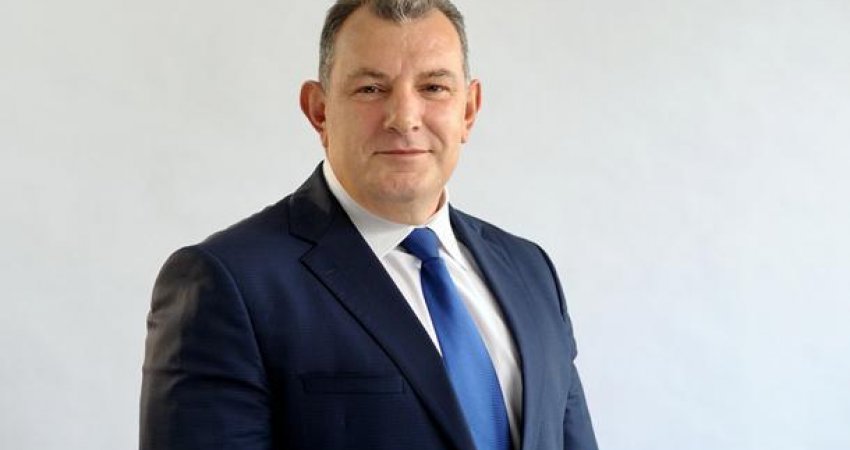 Shukri Buja ftohet që të dëshmojë në Hagë: Udhëtova pa dëshirën time, ishte e detyrueshme të paraqitesha