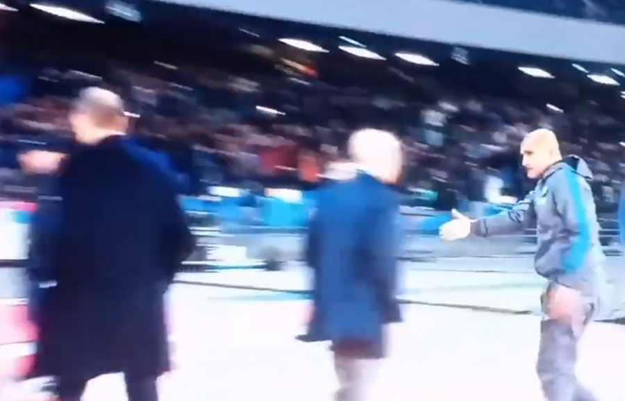 VIDEO/ Allegri tenton të futet me shpejtësi në dhomat e zhveshjes pas disfatës, Spalleti e ndjek nga pas dhe...