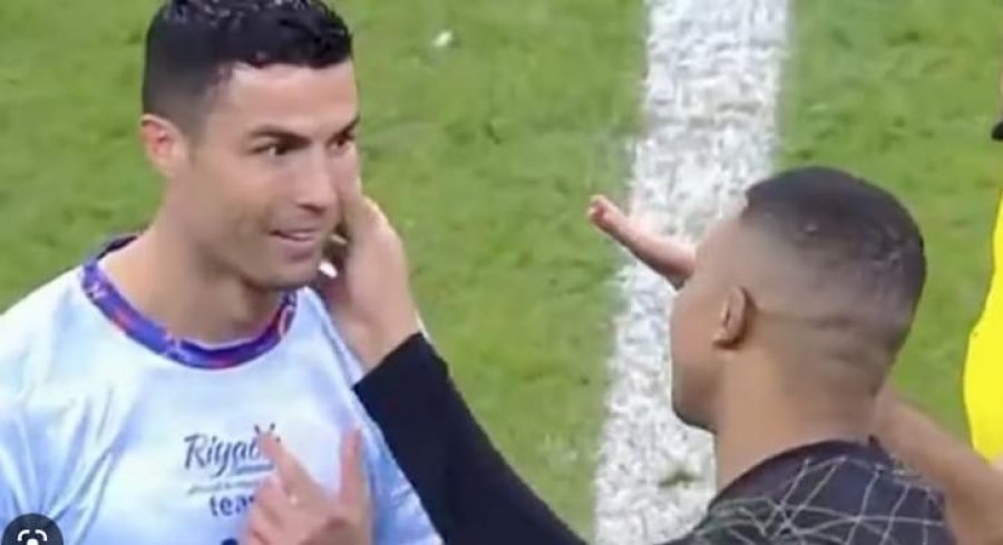 VIDEO/ Mbappe nuk i beson Ronaldos, ai duhet ta prekë atë: gjithçka përfundon me një ngacmim 