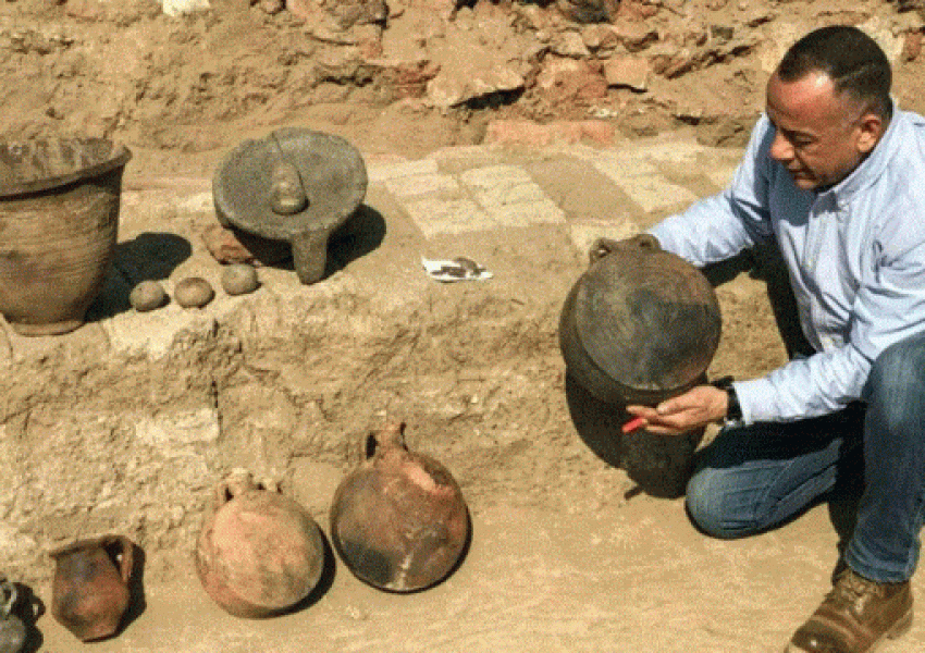 Arkeologët egjiptianë zbulojnë qytetin ‘e plotë’ romak