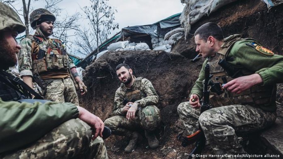 Luftimet e ashpra vazhdojnë në lindje dhe jug të Ukrainës