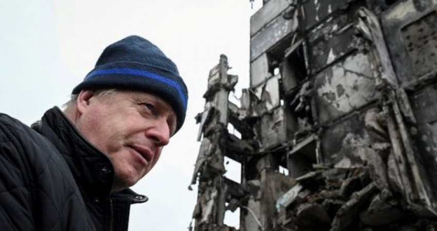 Johnson ia mësyen SHBA-së për të kërkuar ndihmë për Ukrainën