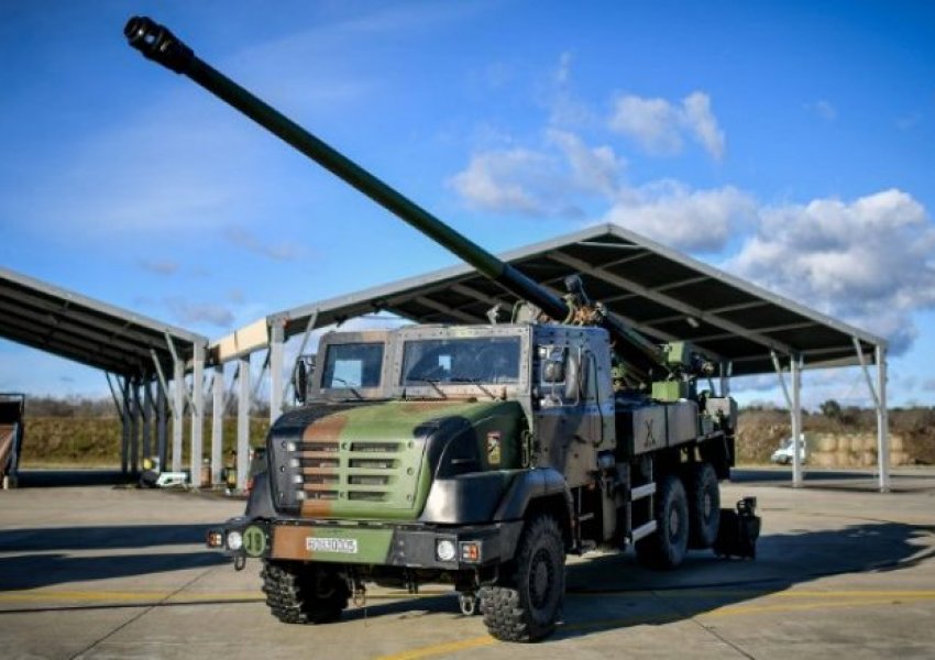 Franca do të dërgojë edhe 12 Howitzers në Ukrainë