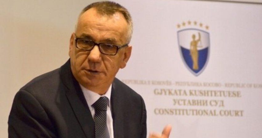 Enver Hasani për draftin e FES-it: Komunat kthehen në agjenci të Serbisë brenda Kosovës