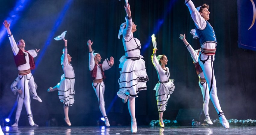 Balerinët e Baletit Kombëtar të Kosovës për herë të parë pajisen me sigurime shëndetësore