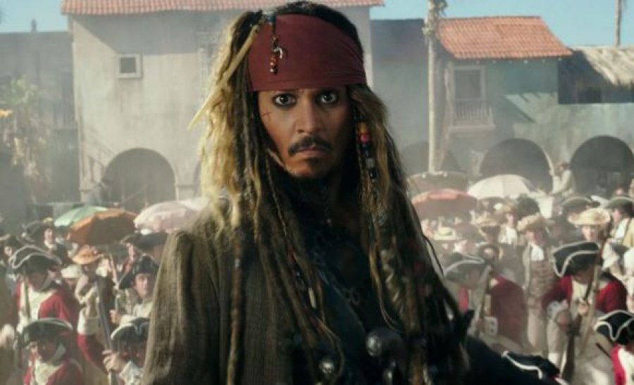 U shpreh se ishte i zhgënjyer nga ‘Disney’, Johnny Depp do të luajë sërish në filmin e 'Pirateve të Karaibeve'