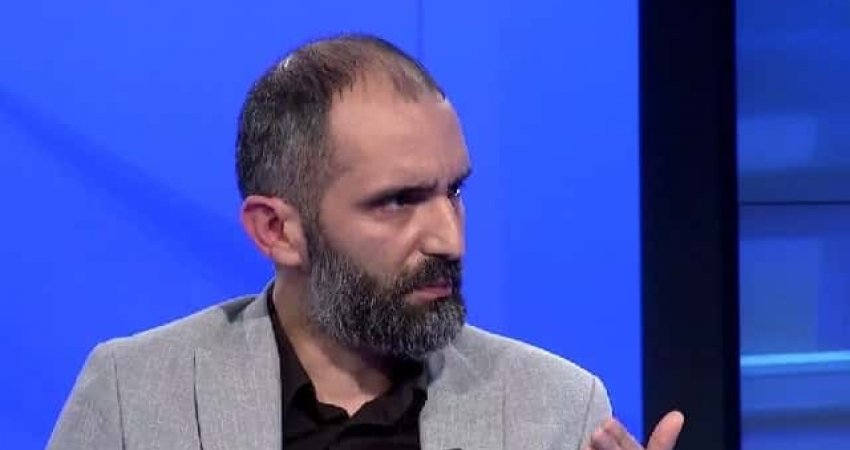 Deputeti i VV-së ia kujton opozitës takimet e dikurshme me deputetët serbë