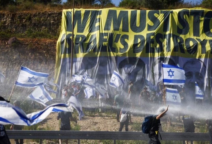 Protesta në Izrael kundër projektligjit që kufizon autoritetin e Gjykatës së Lartë