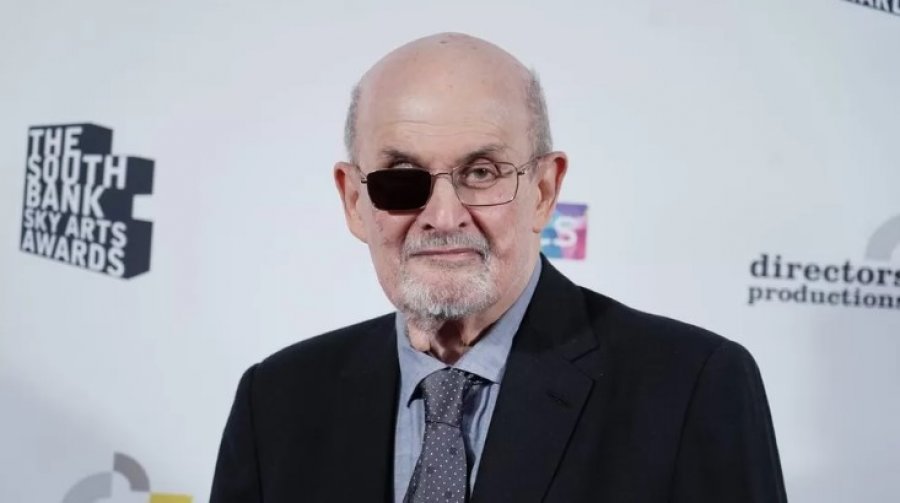 Humbi njërin sy, Salman Rushdie: Kam ëndrra ‘të çmendura’ pas sulmit me thikë