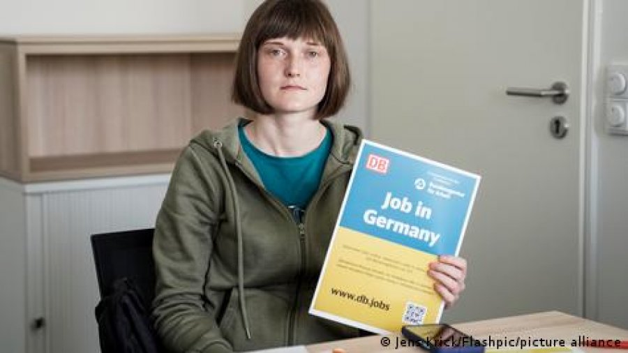 Pas anglishtes, gjuha gjermane bëhet bileta për të dalë nga mjerimi