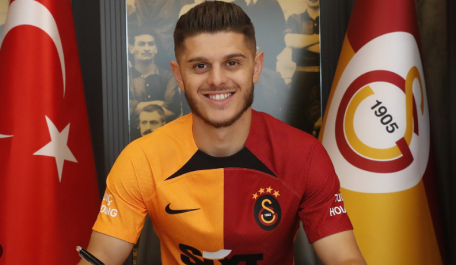 Rashica refuzon ofertën e Fenerbahces: Në Turqi luaj vetëm për Galatasarayn