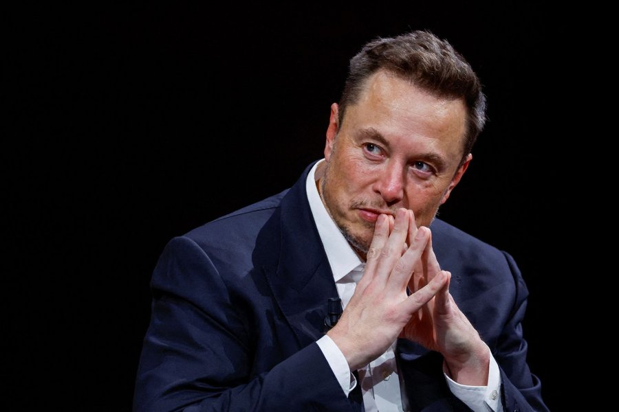 Elon Musk: Twitter humbi gjysmën e fitimeve nga reklamat
