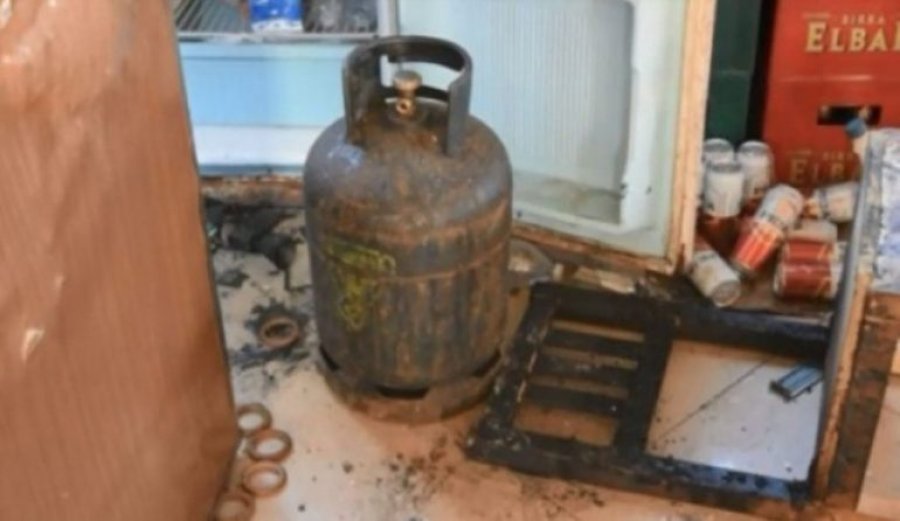 Shpërthen bombola e gazit në Shëngjin, përfshihet nga zjarri apartamenti 