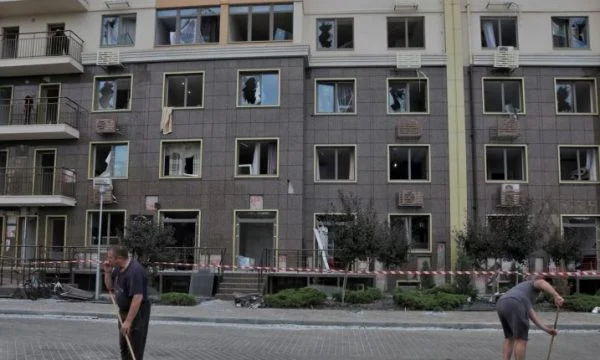 Odesa goditen nga sulmet ajrore ruse për të dytën natë radhazi
