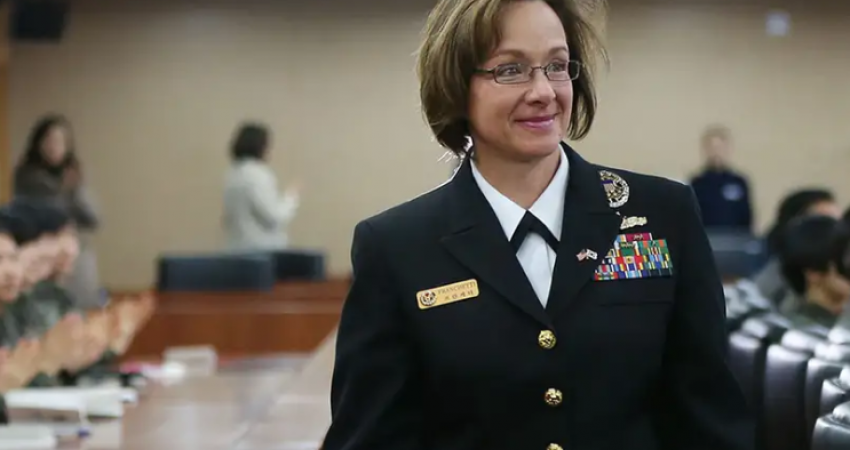 Biden nominon gruan e parë për t’i prirë marinës amerikane