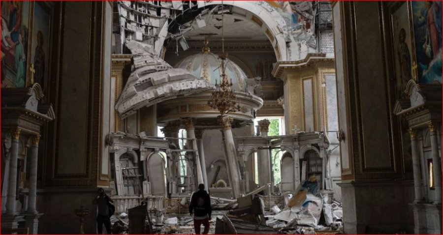 UNESCO dënon sulmet ruse në qendrën historike të Odessa