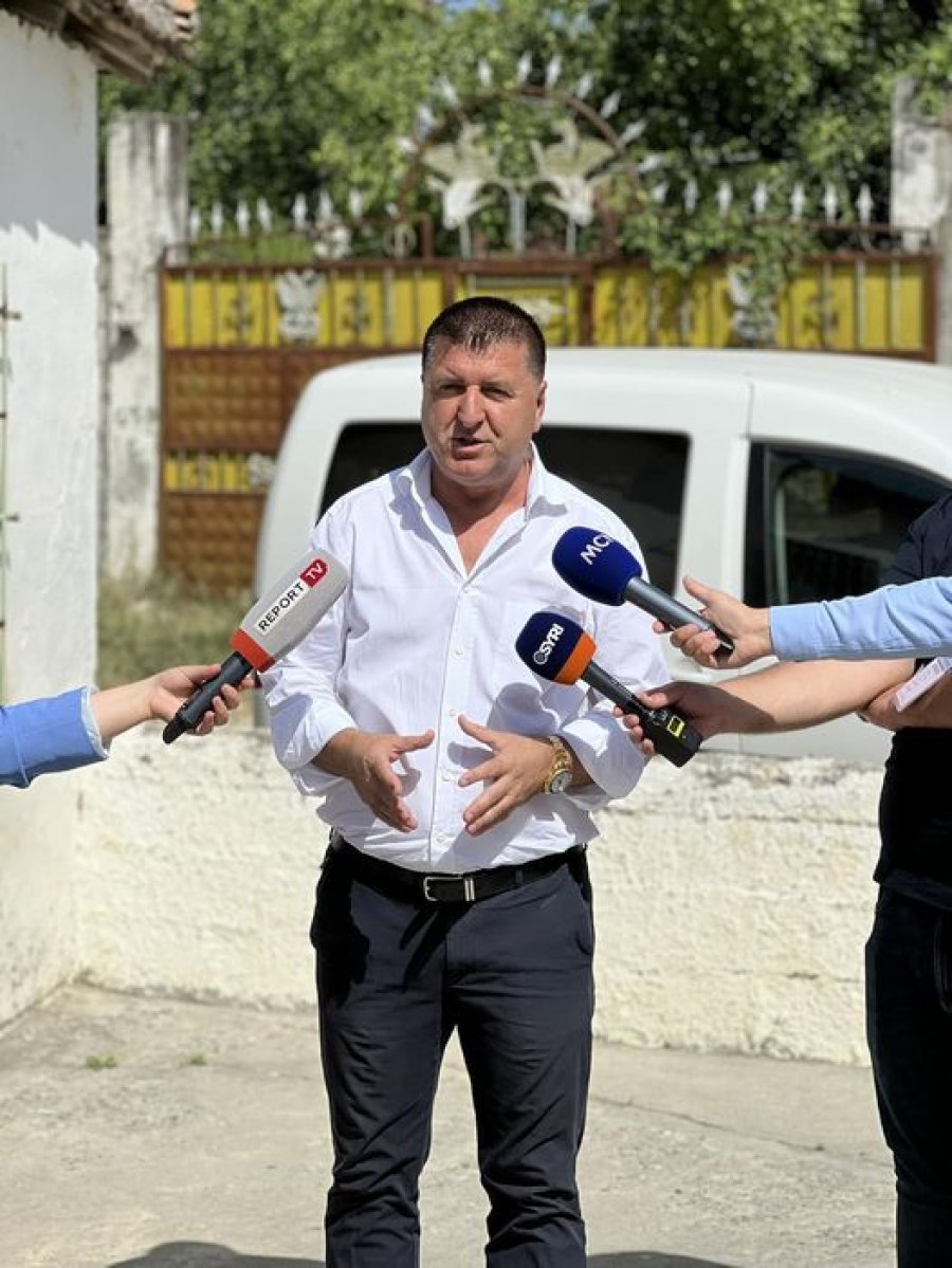 Hoxha: Temperaturat e larta nuk i kanë ndalur qytetarët e Rrogozhinës të votojnë