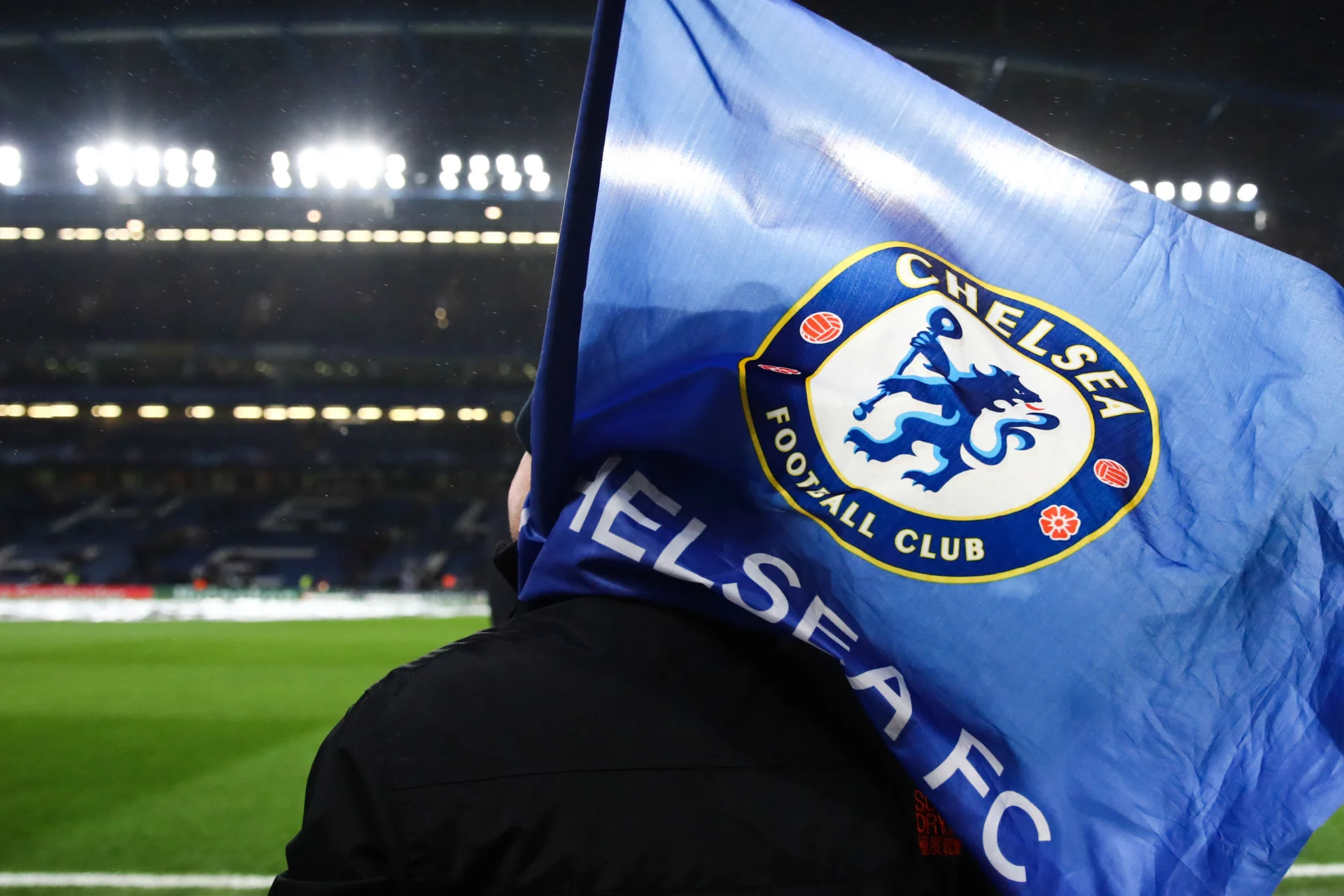 Chelsea nuk ndalet në merkato, ‘blutë’ piketojnë yllin e Premier League