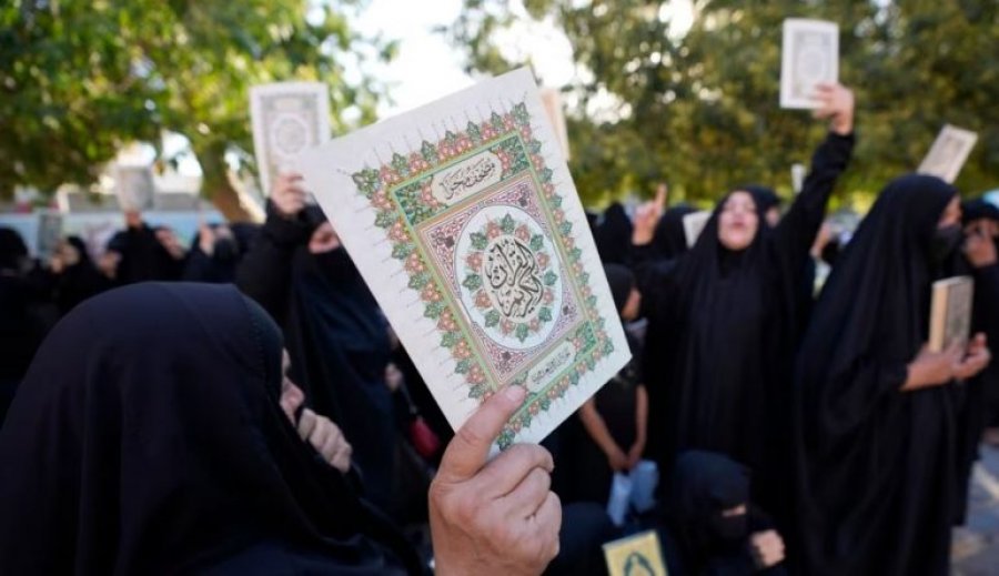 Kombet myslimane dënojnë djegien e Kuranit në Danimarkë
