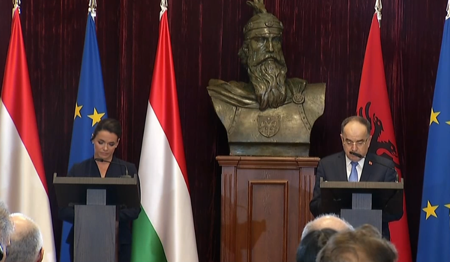 Begaj pret Presidenten e Hungarisë: Mirënjohje për mbështetjen  për Shqipërinë në procesin e integrimit evropian