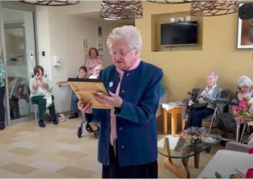 109-vjeçarja, gruaja më e vjetër në Irlandë tregon sekretin e jetëgjatësisë së saj