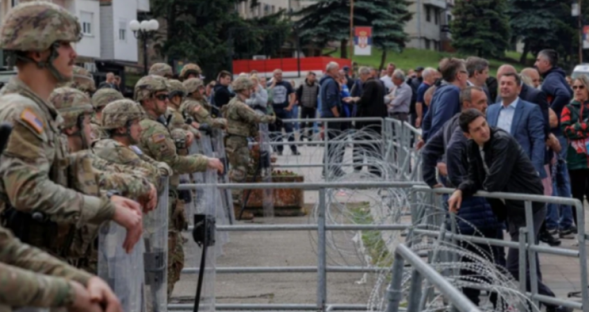 Çmenduria serbe, fushatë e organizuar me thirrje për vrasjen e ushtarit amerikan në veri