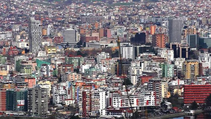 Ndërtimet në Tiranë arritën rekord në 2022, por shtesa e popullsisë ishte në minimum historik