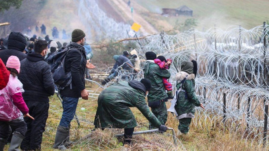 Evropa, frikë nga një krizë e re emigrantësh, pasi Bjellorusia ofron udhëtim pa viza për 73 vende