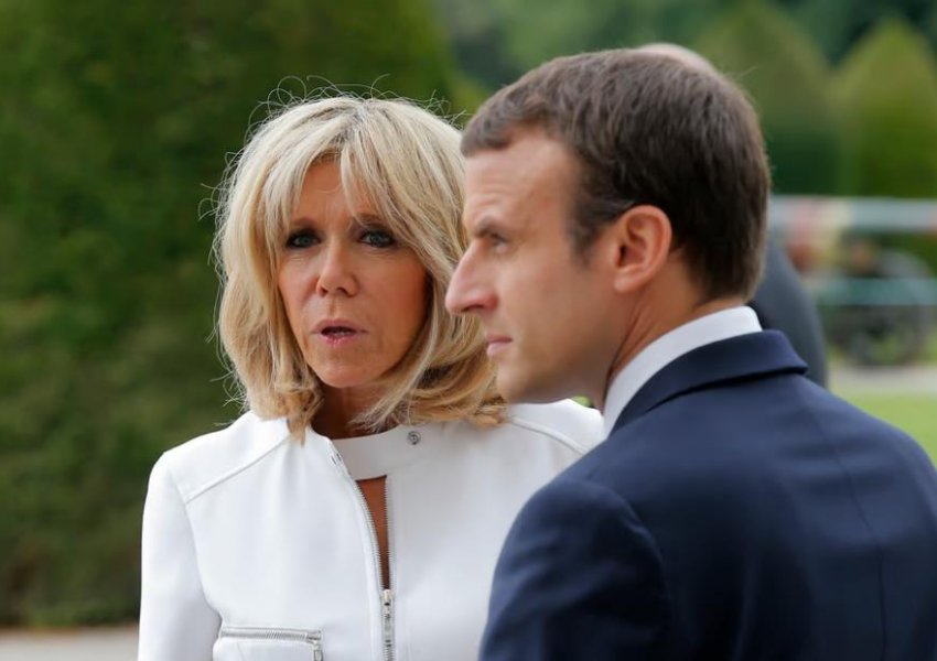 Tri persona të akuzuar për sulm ndaj nipit të Brigitte Macron dalin para gjykatës
