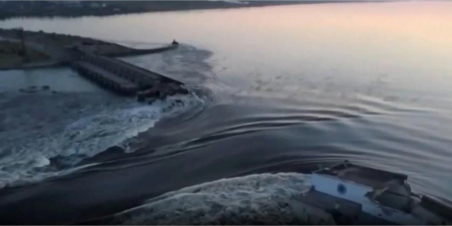Shembja e digës së madhe në Ukrainë krijon gjendje të jashtëzakonshme, Moska dhe Kievi fajësojnë njëra-tjetrën