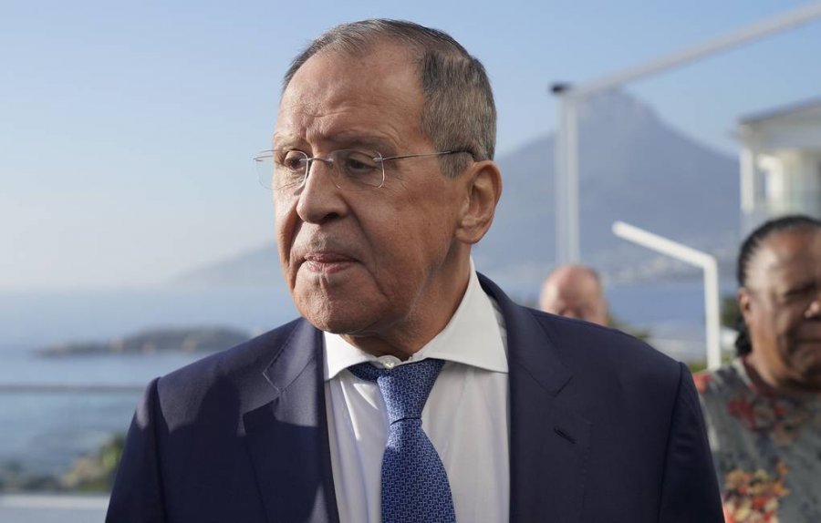 Lavrov: Perëndimi i bëri rusët që të bashkohen