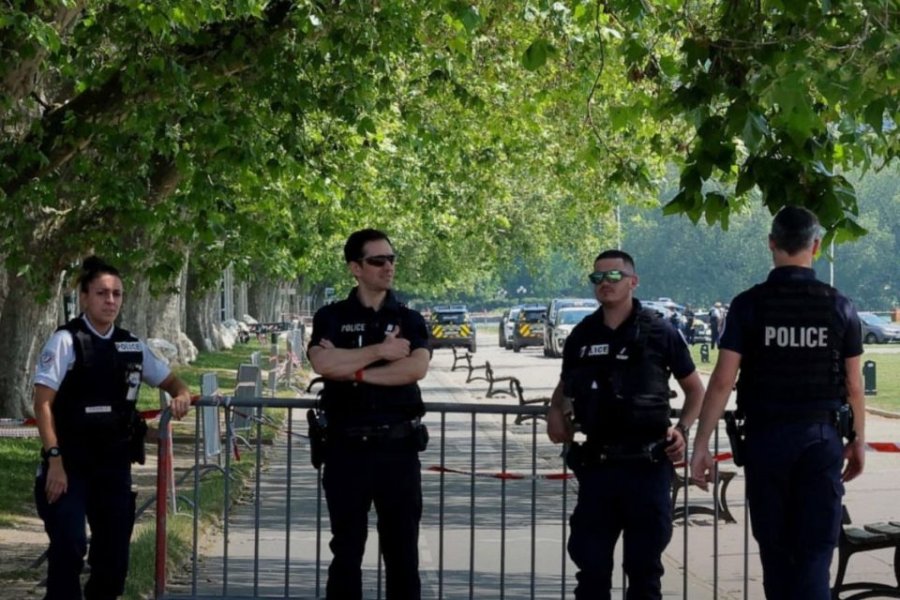 VIDEO/ TERROR në Francë, Siriani plagos me thikë 7 persona në një park, 6 prej tyre fëmijë