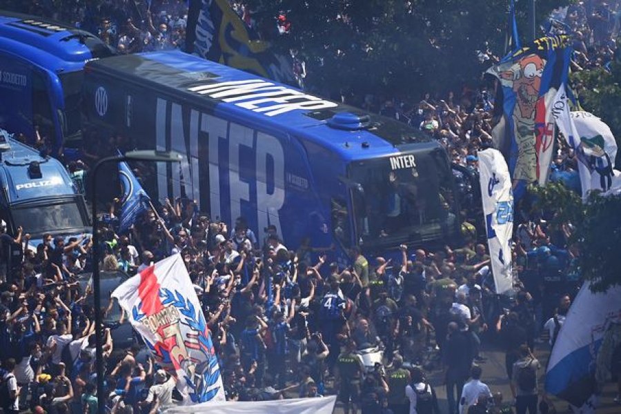 Finalja e Champions League, Interi mbërrin në Stamboll
