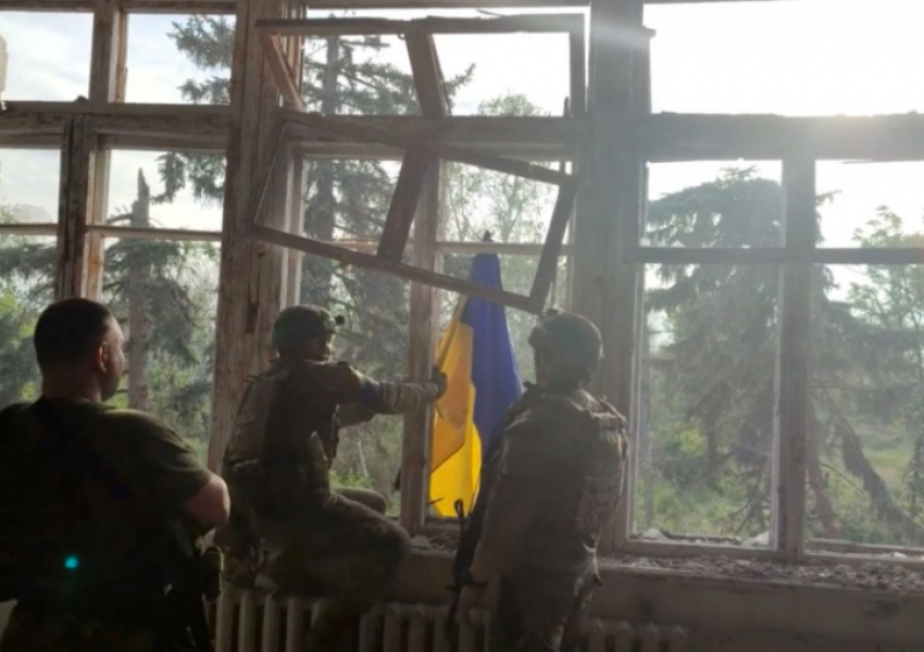 Ushtria e Ukrainës thotë se ka rimarrë kontrollin e një fshati të vijës së parë midis Zaporizhzhia dhe Donetsk