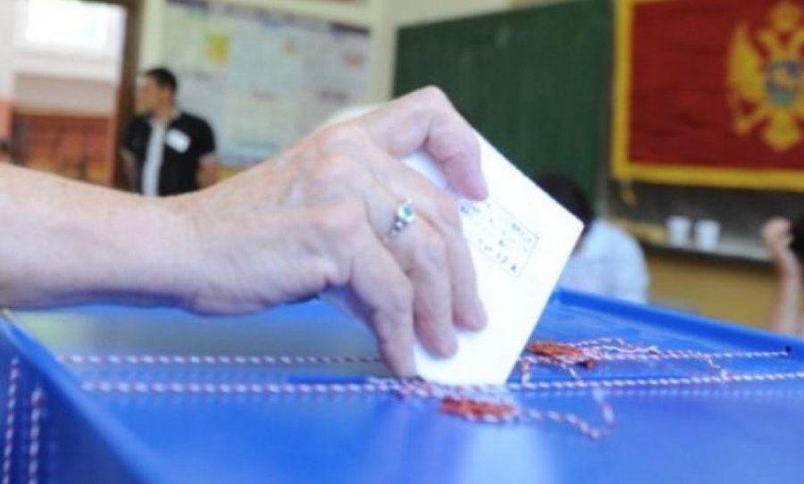 Mbyllen qendrat e votimit në Mal të Zi, pjesëmarrja shkon në 50,41 %