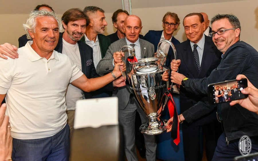 Ndarja nga jeta e Berlusconit, Galli: T’i vendosim stadiumit të ri të Milanit emrin e tij