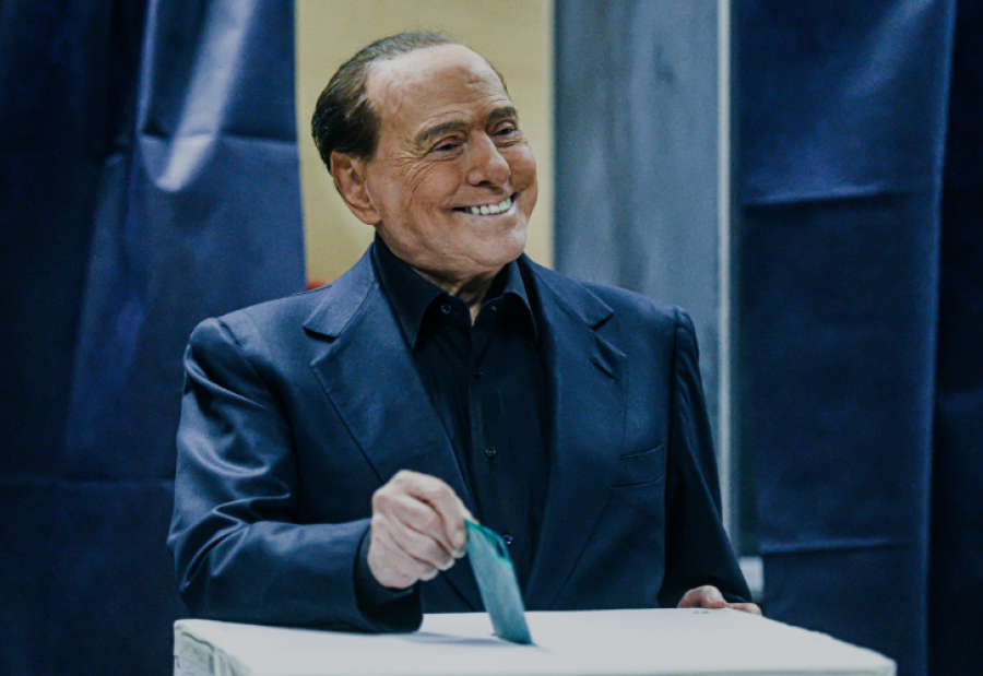 Batutat e paharrueshme të ‘Kavalierit’ Silvio Berlusconi