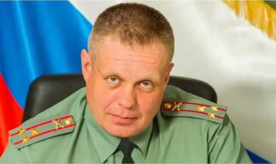 Ukraina vret gjeneralin rus/ Moska sulmon qytetin e lindjes të Zelensky-t