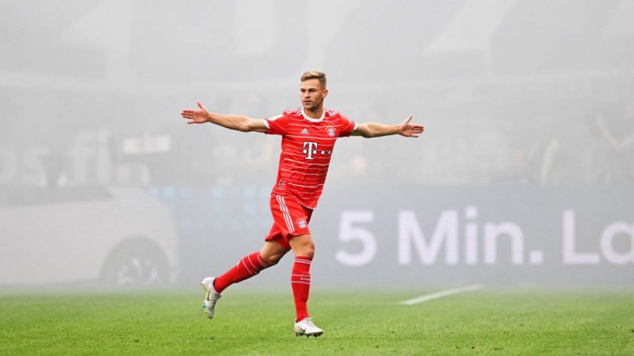 Kimmich i 'mbyll derën' Barçës: Kam edhe dy vite kontratë me Bayern