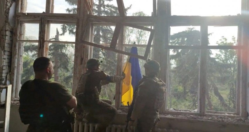 ‘Beteja jashtëzakonisht të ashpra’ gjersa Kievi kërkon të përparojë